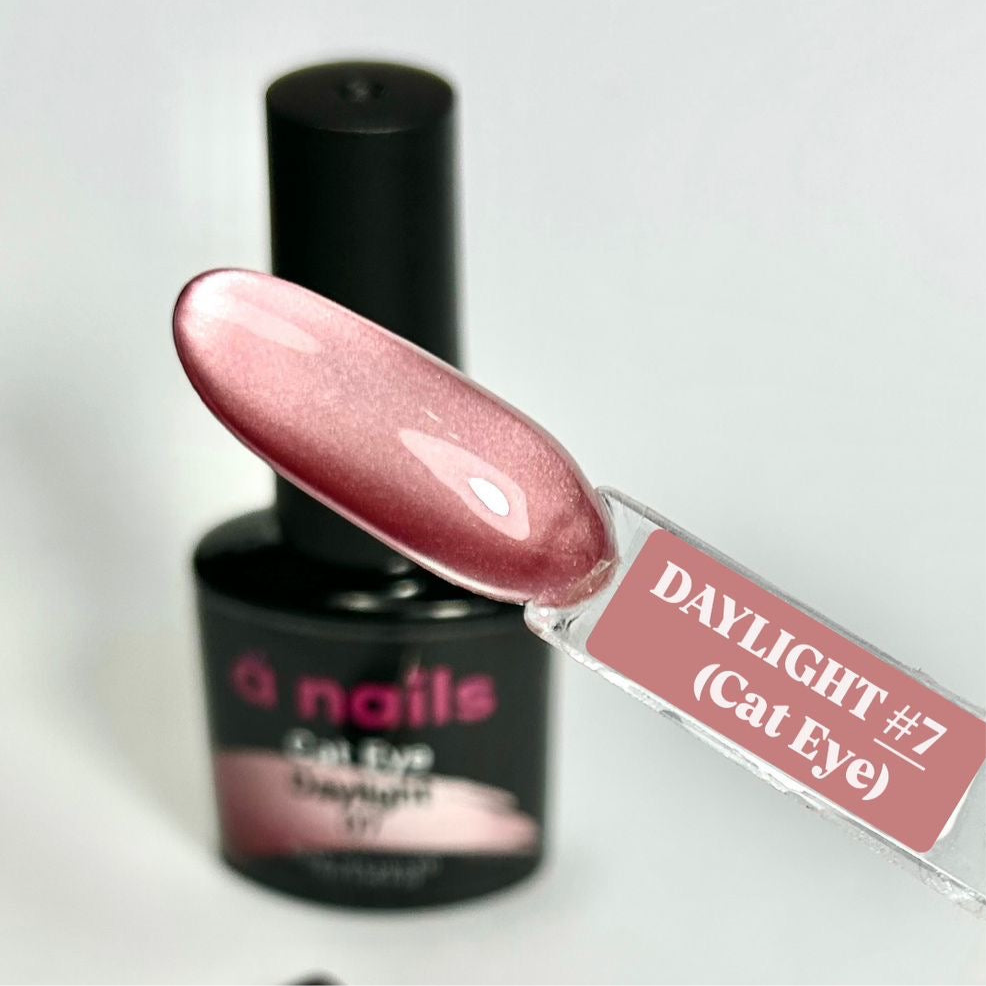 Daylight Cat eye 7