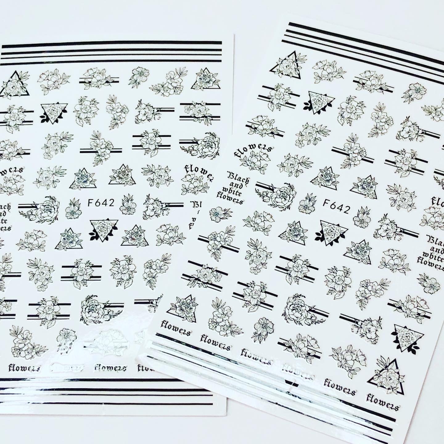 Sticker Flores B/N