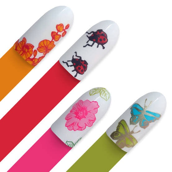 Footprints - Stamp your nails